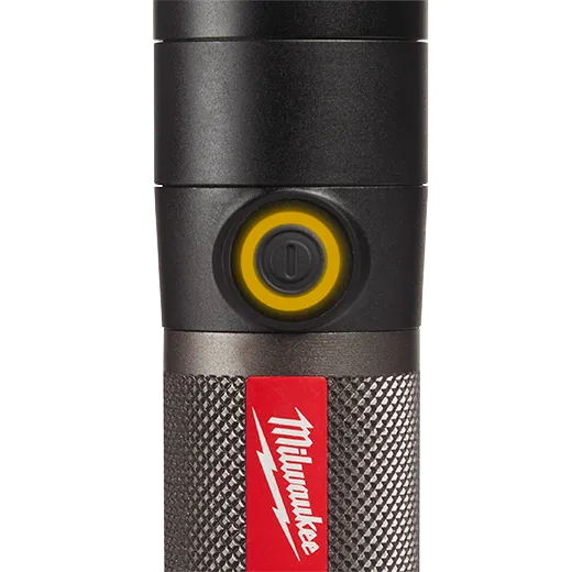 Milwaukee 800 Lumen USB-C Rechargeable Flashlight – TRUEVIEW™, IP67, Clip-On