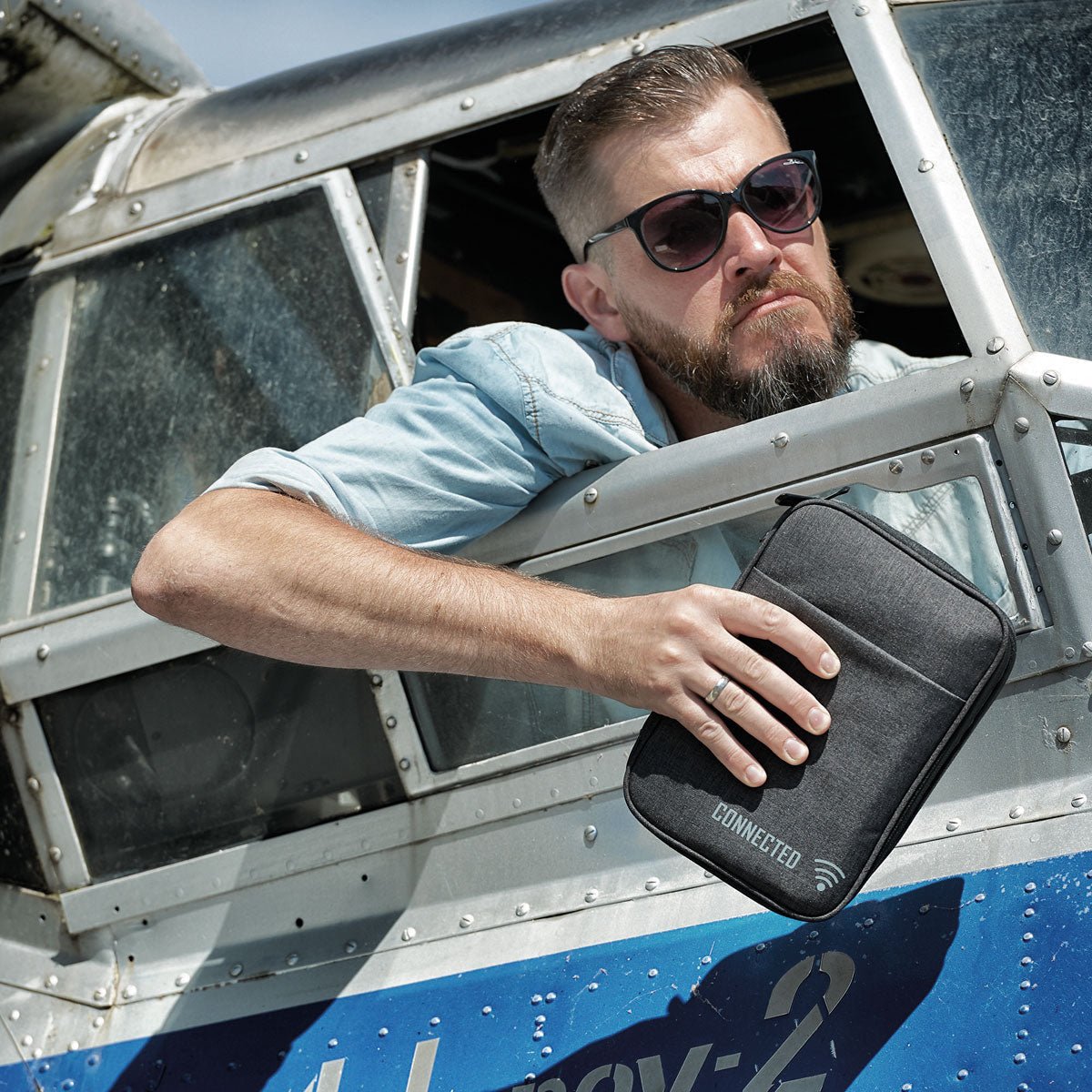 π Troika Connected Zip Around Accessory & Cable Organizer β Grey