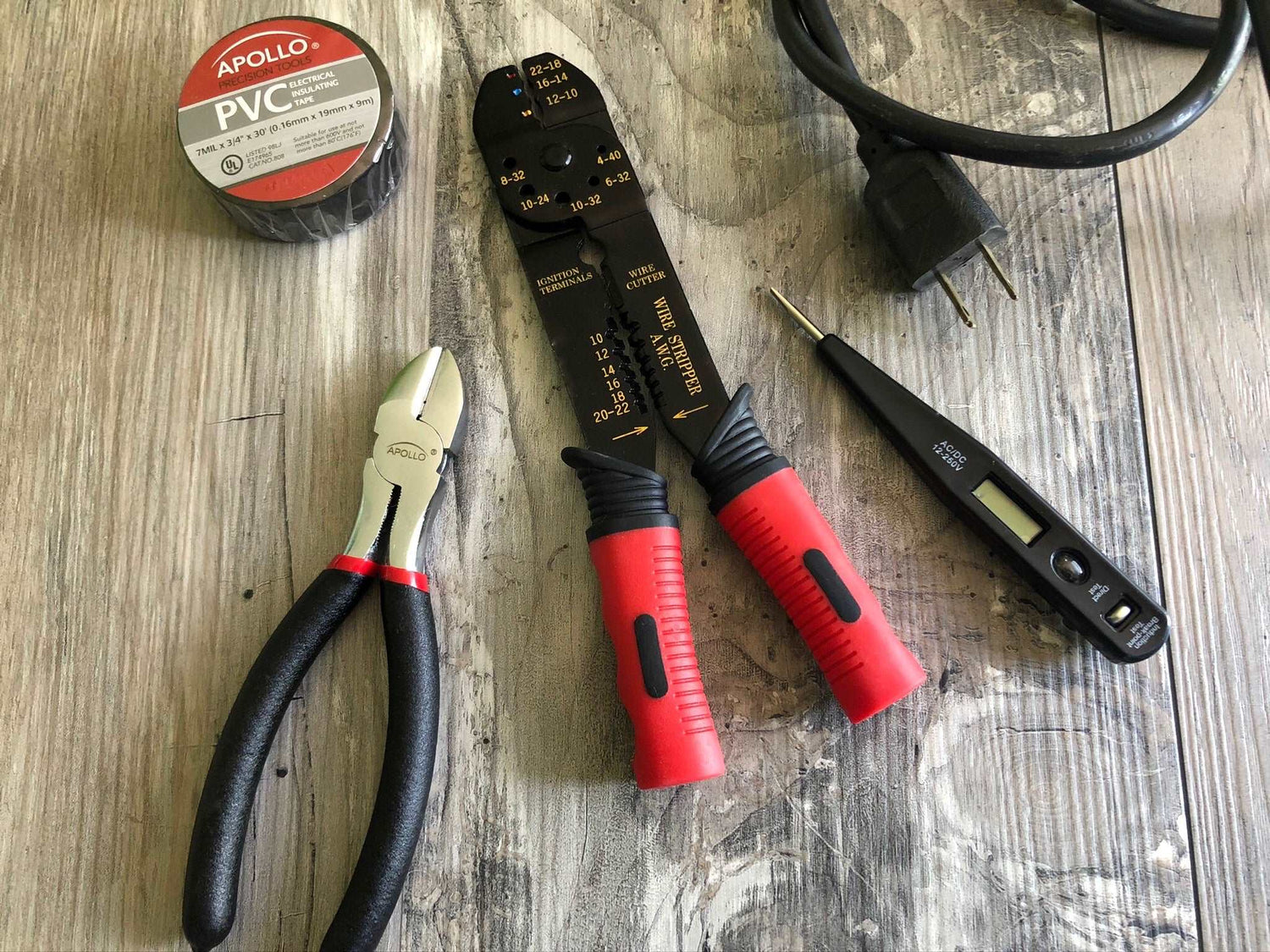 Electricians & Lighting