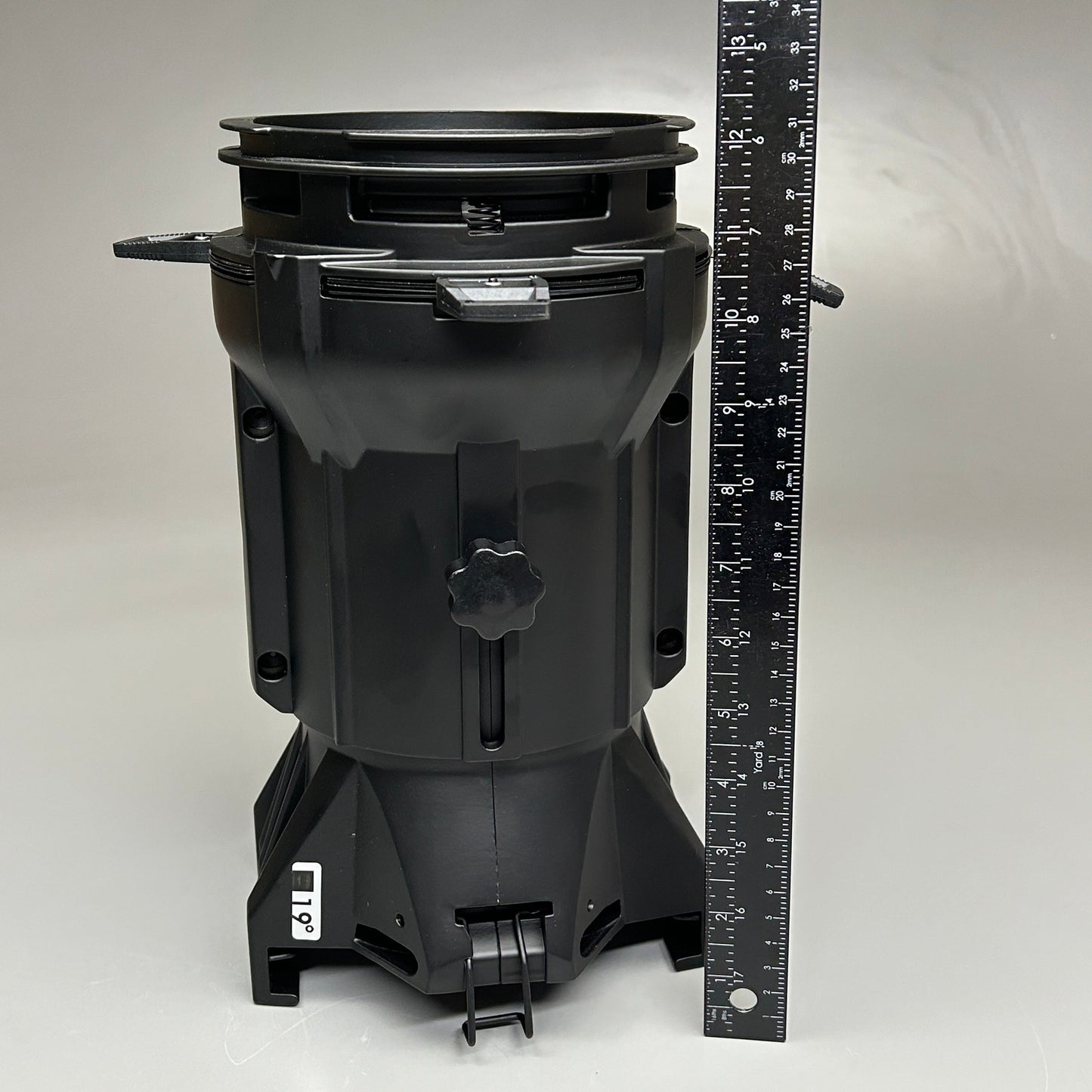 🛒 HIVE Lighting – ETC Source Four Barrel and Lens (19º, Black)