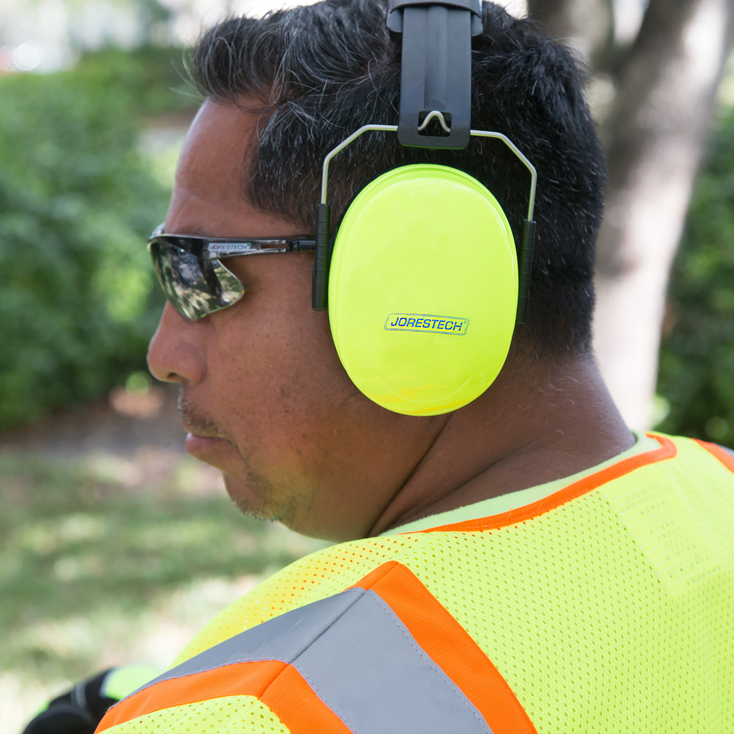 27dB NRR Noise Cancelling Hearing Protection Earmuffs – Adjustable, ANSI Certified