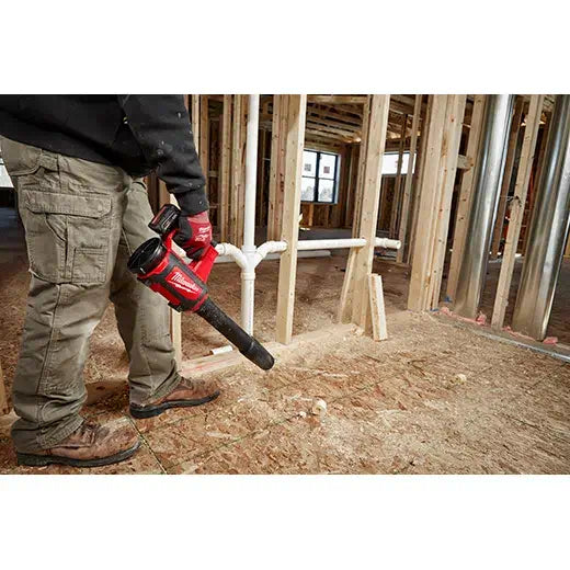 🛒 Milwaukee M12™ Compact Spot Blower – 0852-20