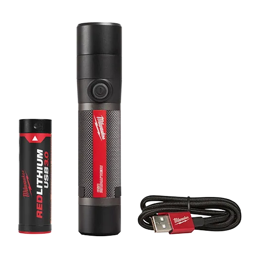 Milwaukee 800 Lumen USB-C Rechargeable Flashlight – TRUEVIEW™, IP67, Clip-On